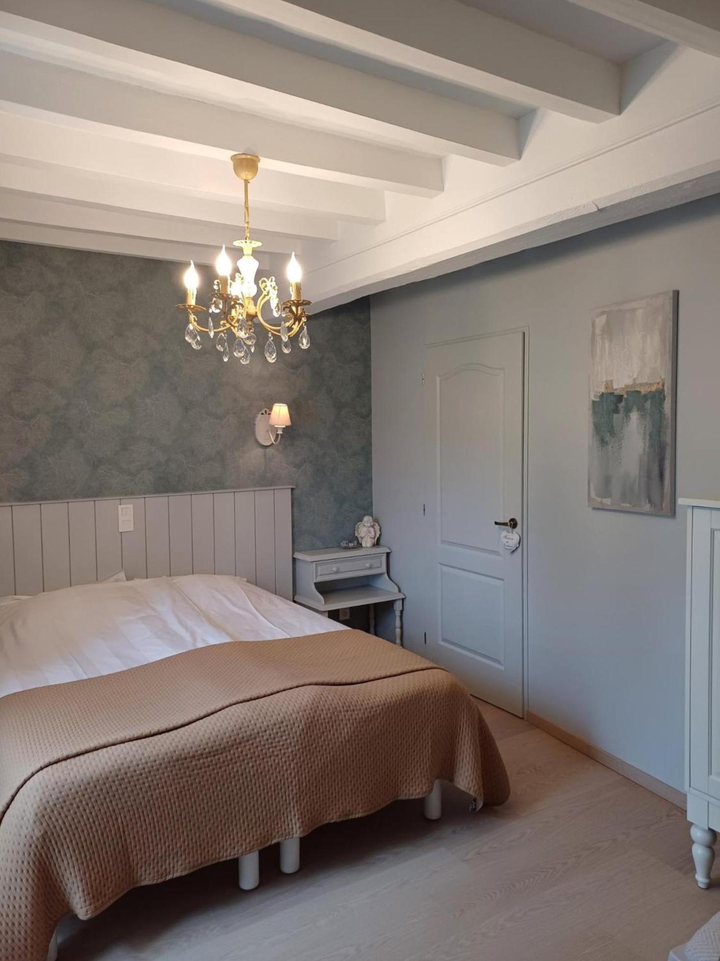 Bed and Breakfast Le Repos Coquelicot Montillot Zewnętrze zdjęcie