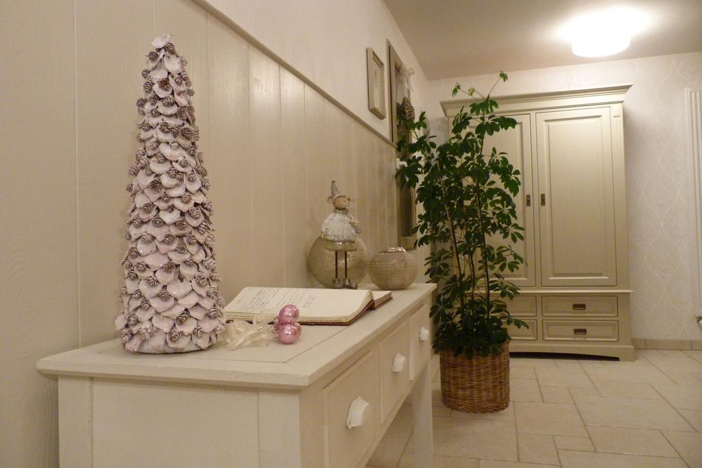 Bed and Breakfast Le Repos Coquelicot Montillot Zewnętrze zdjęcie